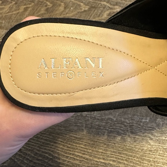 Alfani statement heels - Picture 5 of 6